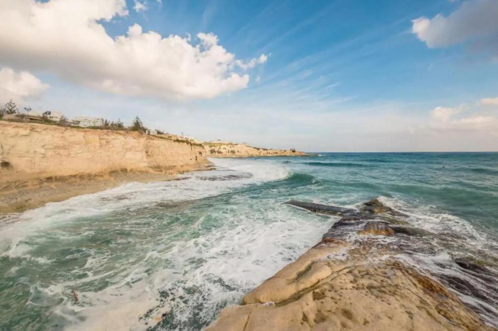 Sea View 2 Bedroom Apartment Marsaskala Exterior foto